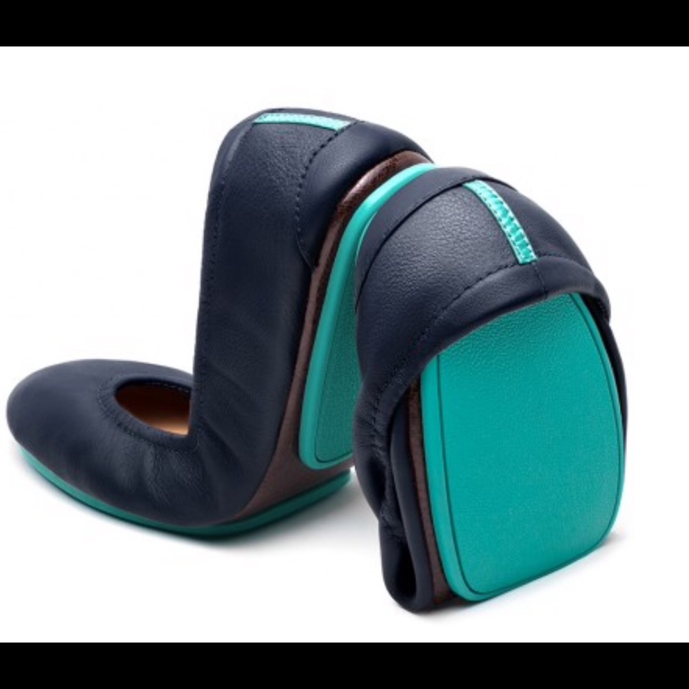 Tieks navy leather packable ballet flats/slippers